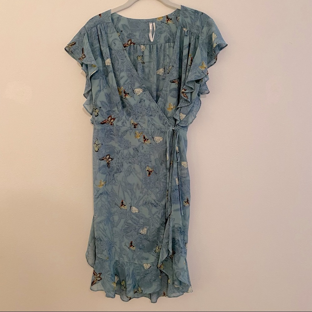 Butterfly Wrap tunic - Picture 4 of 13